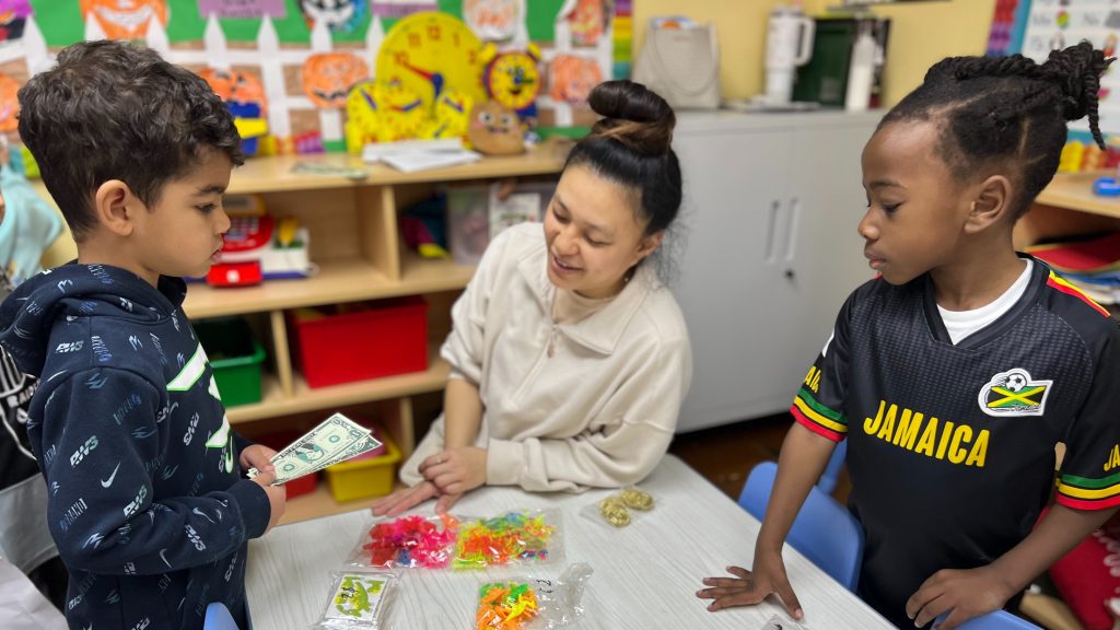 Meet our Montessori staff in Montessori Riverside